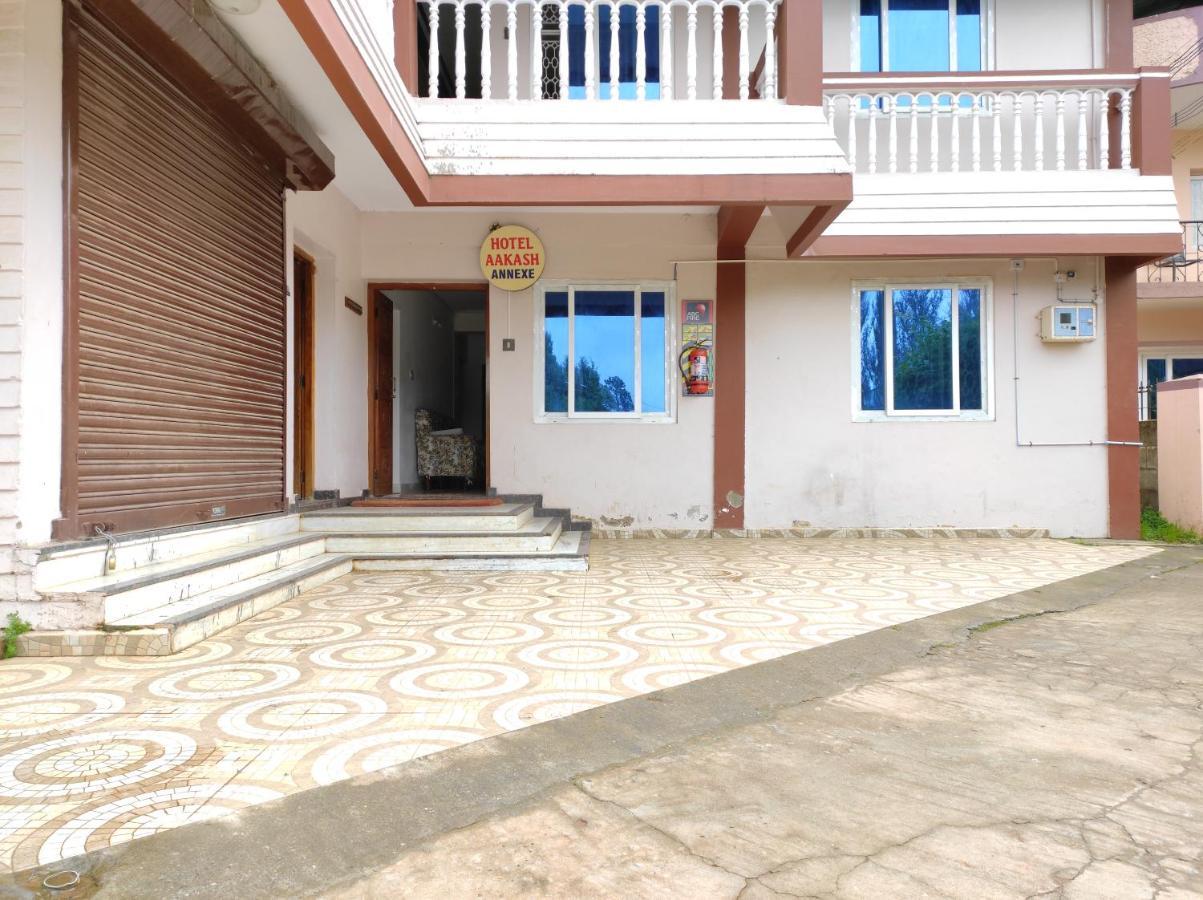 Aakash Rooms And Cottages, Утакаманд Экстерьер фото